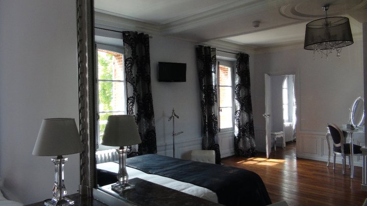 Suite Baroque - décor somptueux, Domaine de l'Ardoise